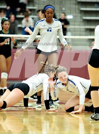 Thumbnail 2 in Carroll vs Byron Nelson photogallery.