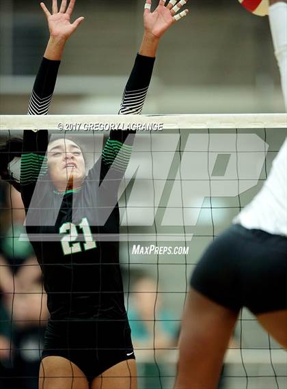 Thumbnail 2 in Carroll vs Byron Nelson photogallery.