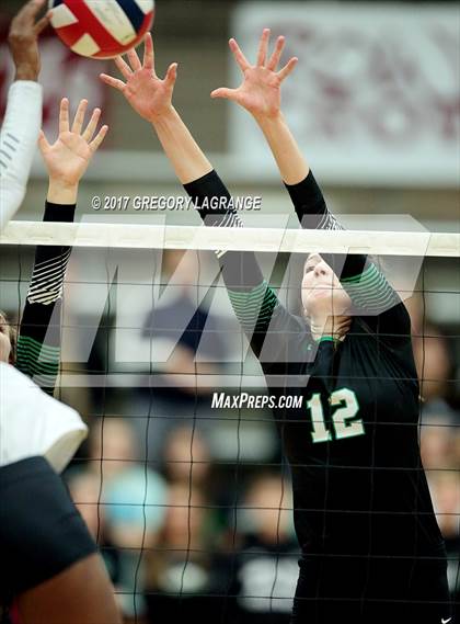 Thumbnail 3 in Carroll vs Byron Nelson photogallery.