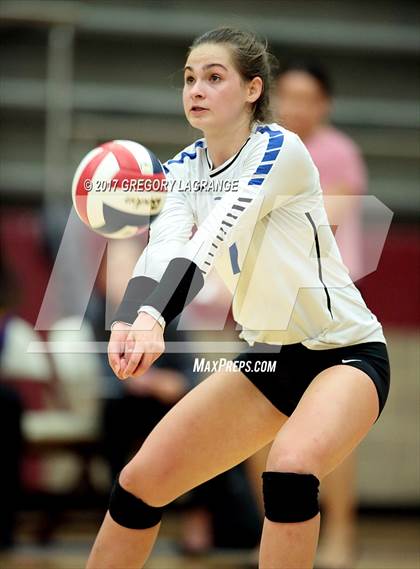 Thumbnail 3 in Carroll vs Byron Nelson photogallery.