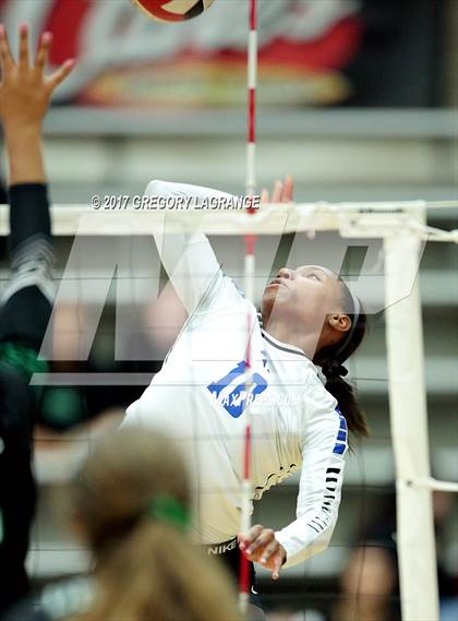 Thumbnail 2 in Carroll vs Byron Nelson photogallery.