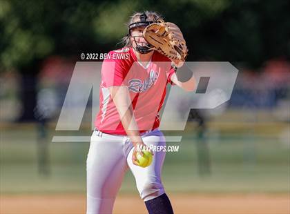 Thumbnail 1 in Effingham County vs Pope (GHSA 6A State Tournament) photogallery.