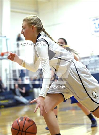 Thumbnail 3 in GV Christian @ Lake Mead Academy photogallery.