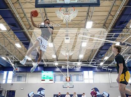 Thumbnail 2 in Metro Sports KC All-Star Game Dunk Contest photogallery.
