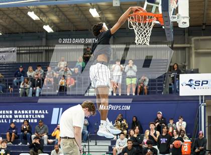 Thumbnail 1 in Metro Sports KC All-Star Game Dunk Contest photogallery.