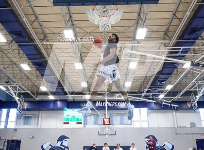 Thumbnail 1 in Metro Sports KC All-Star Game Dunk Contest photogallery.