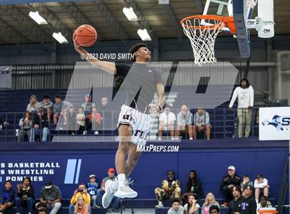 Thumbnail 3 in Metro Sports KC All-Star Game Dunk Contest photogallery.