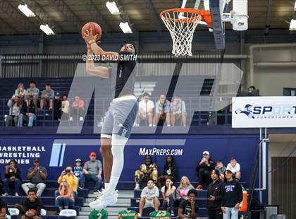 Thumbnail 3 in Metro Sports KC All-Star Game Dunk Contest photogallery.