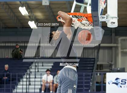 Thumbnail 1 in Metro Sports KC All-Star Game Dunk Contest photogallery.