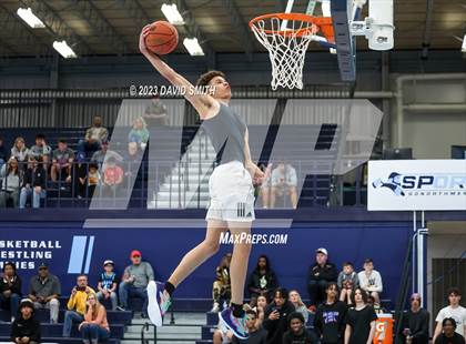 Thumbnail 1 in Metro Sports KC All-Star Game Dunk Contest photogallery.