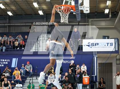 Thumbnail 1 in Metro Sports KC All-Star Game Dunk Contest photogallery.