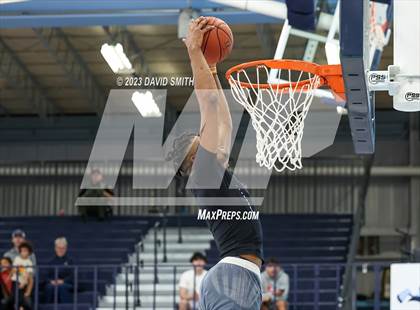 Thumbnail 3 in Metro Sports KC All-Star Game Dunk Contest photogallery.