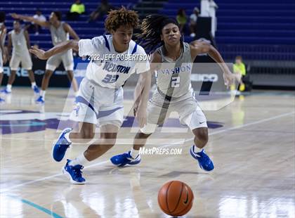 Thumbnail 2 in Vashon vs Newton (City of Palms Classic) photogallery.