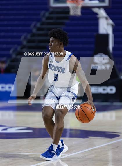 Thumbnail 1 in Vashon vs Newton (City of Palms Classic) photogallery.