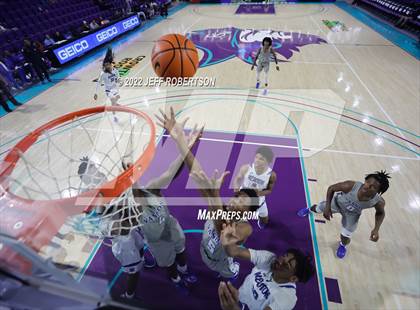 Thumbnail 2 in Vashon vs Newton (City of Palms Classic) photogallery.