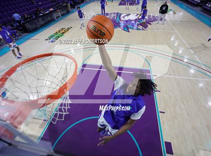Thumbnail 1 in Vashon vs Newton (City of Palms Classic) photogallery.
