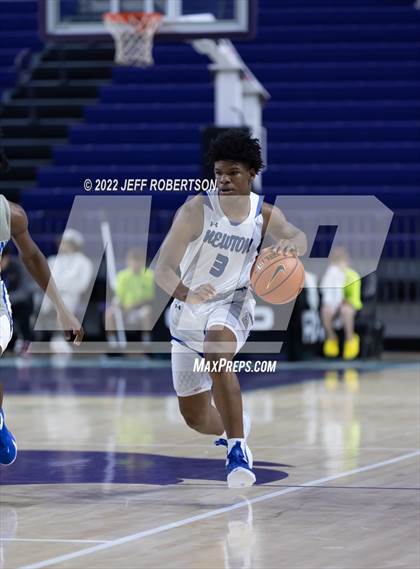Thumbnail 1 in Vashon vs Newton (City of Palms Classic) photogallery.
