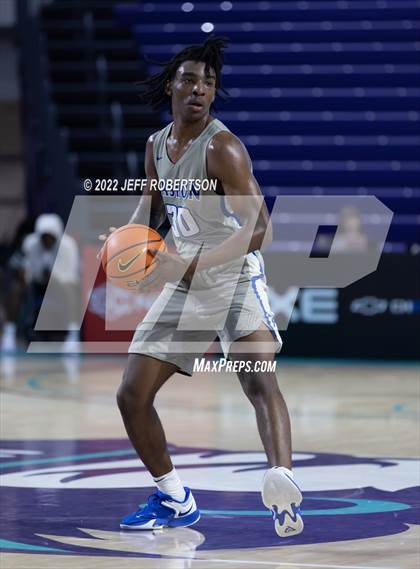 Thumbnail 3 in Vashon vs Newton (City of Palms Classic) photogallery.