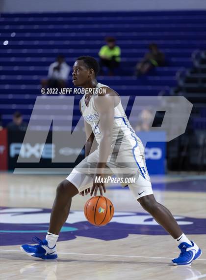 Thumbnail 2 in Vashon vs Newton (City of Palms Classic) photogallery.