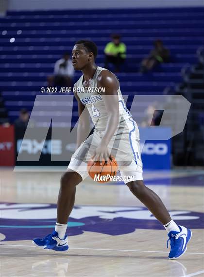 Thumbnail 3 in Vashon vs Newton (City of Palms Classic) photogallery.