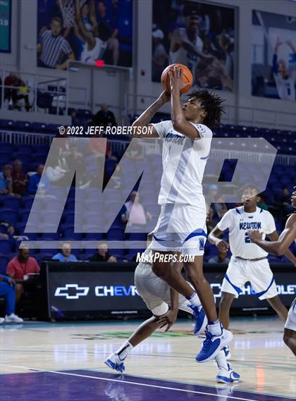 Thumbnail 3 in Vashon vs Newton (City of Palms Classic) photogallery.