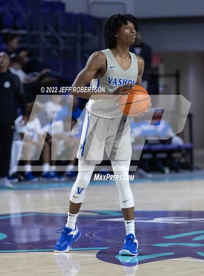 Thumbnail 2 in Vashon vs Newton (City of Palms Classic) photogallery.