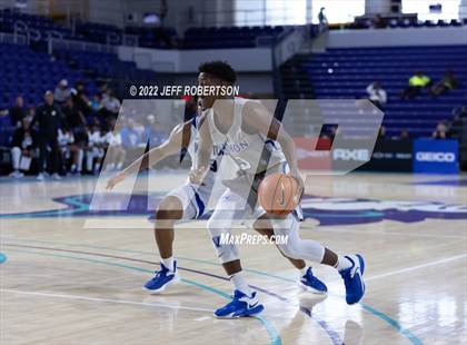 Thumbnail 3 in Vashon vs Newton (City of Palms Classic) photogallery.
