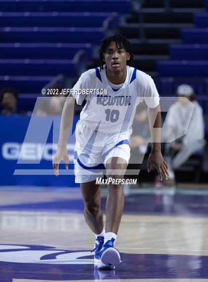 Thumbnail 1 in Vashon vs Newton (City of Palms Classic) photogallery.