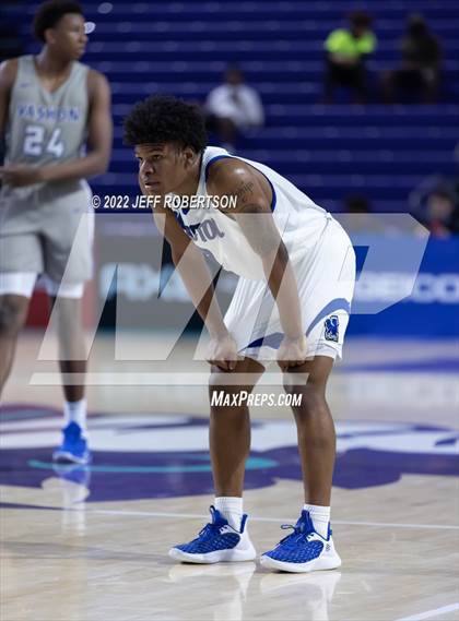 Thumbnail 1 in Vashon vs Newton (City of Palms Classic) photogallery.
