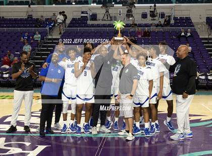 Thumbnail 1 in Vashon vs Newton (City of Palms Classic) photogallery.