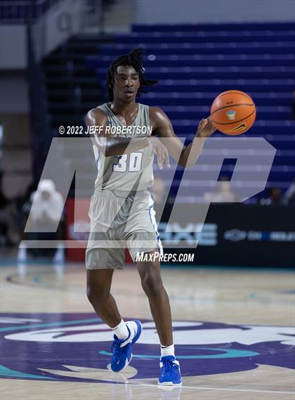 Thumbnail 3 in Vashon vs Newton (City of Palms Classic) photogallery.