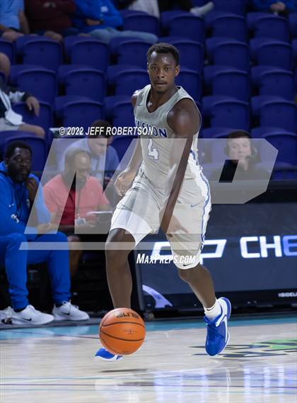 Thumbnail 3 in Vashon vs Newton (City of Palms Classic) photogallery.