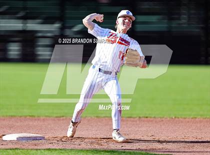 Thumbnail 3 in Chilton County vs Jemison (Chilton County Tournament Semifinal) photogallery.