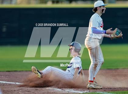 Thumbnail 3 in Chilton County vs Jemison (Chilton County Tournament Semifinal) photogallery.