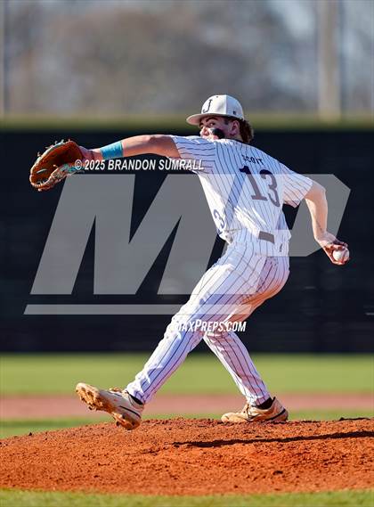 Thumbnail 1 in Chilton County vs Jemison (Chilton County Tournament Semifinal) photogallery.
