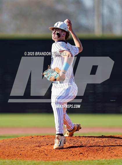Thumbnail 1 in Chilton County vs Jemison (Chilton County Tournament Semifinal) photogallery.