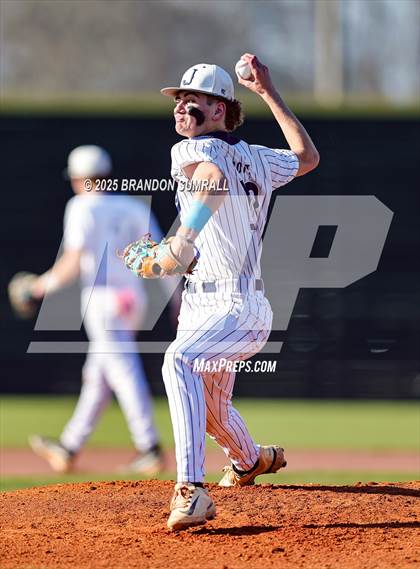 Thumbnail 2 in Chilton County vs Jemison (Chilton County Tournament Semifinal) photogallery.