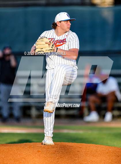 Thumbnail 3 in Chilton County vs Jemison (Chilton County Tournament Semifinal) photogallery.