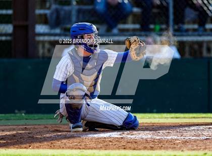 Thumbnail 1 in Chilton County vs Jemison (Chilton County Tournament Semifinal) photogallery.