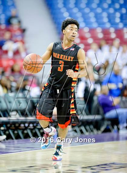 Thumbnail 3 in Berkeley vs. Menlo-Atherton (CIF NorCal Regional D1 Final) photogallery.