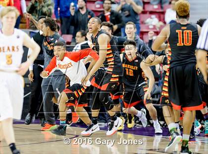 Thumbnail 2 in Berkeley vs. Menlo-Atherton (CIF NorCal Regional D1 Final) photogallery.