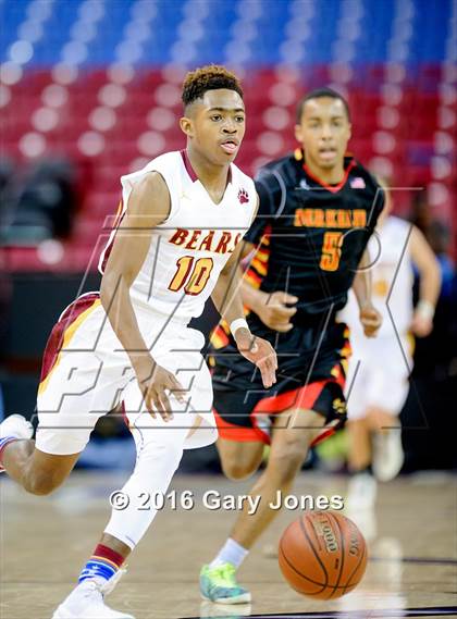 Thumbnail 2 in Berkeley vs. Menlo-Atherton (CIF NorCal Regional D1 Final) photogallery.