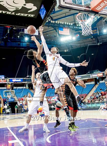 Thumbnail 3 in Berkeley vs. Menlo-Atherton (CIF NorCal Regional D1 Final) photogallery.