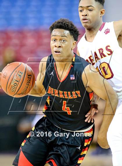 Thumbnail 1 in Berkeley vs. Menlo-Atherton (CIF NorCal Regional D1 Final) photogallery.