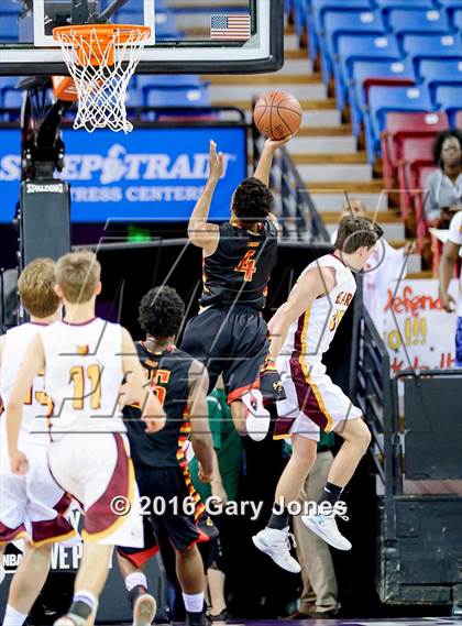 Thumbnail 1 in Berkeley vs. Menlo-Atherton (CIF NorCal Regional D1 Final) photogallery.