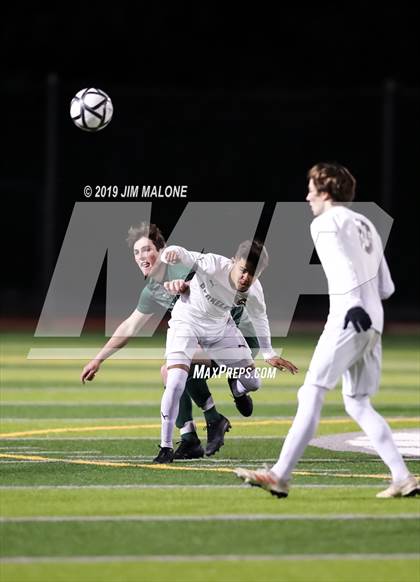 Thumbnail 1 in De La Salle vs. Berkeley (CIF NCS D1 Final) photogallery.