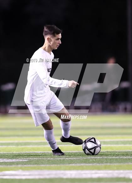 Thumbnail 1 in De La Salle vs. Berkeley (CIF NCS D1 Final) photogallery.