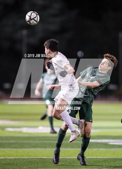 Thumbnail 3 in De La Salle vs. Berkeley (CIF NCS D1 Final) photogallery.