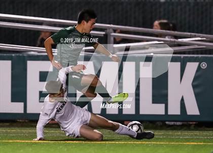 Thumbnail 2 in De La Salle vs. Berkeley (CIF NCS D1 Final) photogallery.