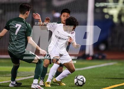 Thumbnail 1 in De La Salle vs. Berkeley (CIF NCS D1 Final) photogallery.